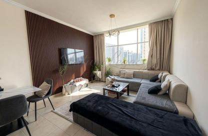 Apartment - 1 Bedroom - 2 Bathrooms for rent in Burj Al Nujoom - Downtown Dubai - Dubai