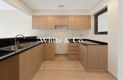 Townhouse - 4 - 3 for rent in Rockwood - Damac Hills - Dubai