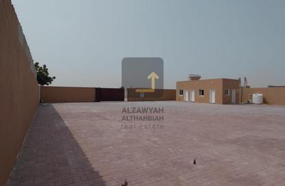 Land - Studio for rent in Al Sajaa - Sharjah