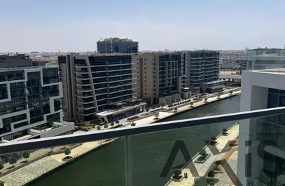 شقة - 2 غرف نوم - 3 حمامات للايجار في كيو ريسيدنس - شاطئ الراحة - أبوظبي