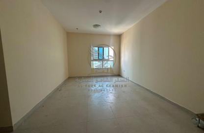 Apartment - 2 - 2 for rent in New Al Taawun Road - Al Taawun - Sharjah