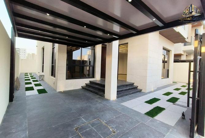 78582427 - Property Image 2