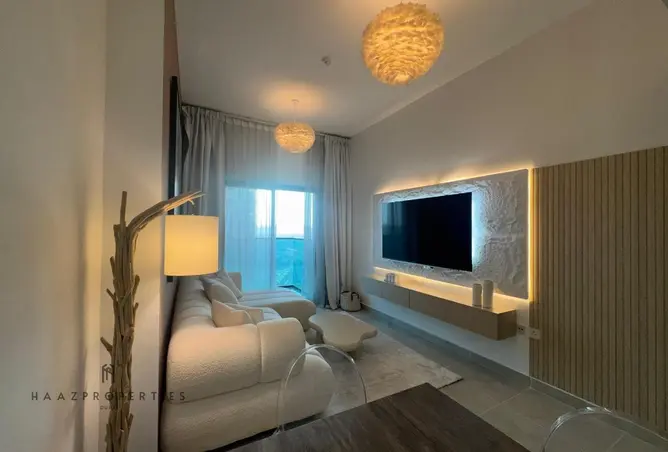 106842423 - Property Image 2