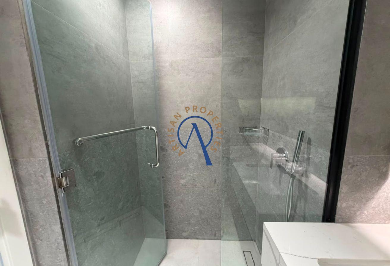 WELL MAINTAINED | HIGH FLOOR | CALL NOW photo 11