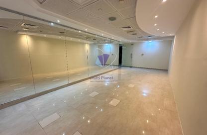 Office Space - Studio - 2 for rent in Al Neem Tower - Khalifa Street - Abu Dhabi