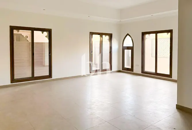 148647804 - Property Image 3
