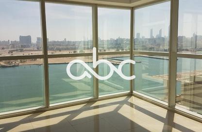 Apartment - 2 - 3 for rent in RAK Tower - Marina Square - Al Reem Island - Abu Dhabi