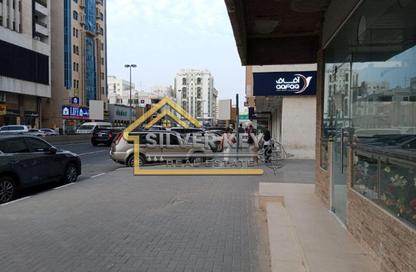 متجر - استوديو - 1 حمام للايجار في ميدان الرولة - منطقة الرولة - الشارقة