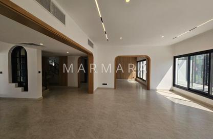 Villa - 4 - 4 for rent in Jumeirah 1 Villas - Jumeirah 1 - Jumeirah - Dubai
