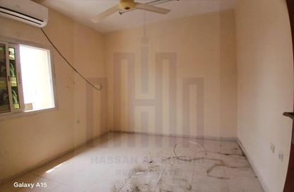 Apartment - 1 Bedroom - 1 Bathroom for rent in Muwailih Building - Muwaileh - Sharjah