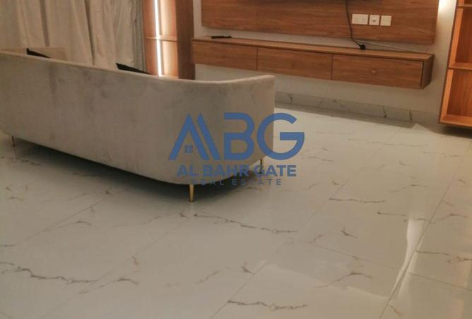 111405405 - Property Image 3