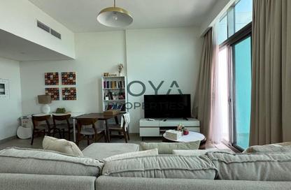 Apartment - 1 - 2 for sale in Fawad Azizi Residence - Dubai Healthcare City 2 - Al Jaddaf - Dubai