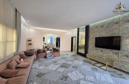Villa - 5 Bedrooms - 7 Bathrooms for sale in Al Mowaihat 1 - Al Mowaihat - Ajman Villa - 5 Bedrooms - 7 Bathrooms for sale in Al Mowaihat 1 - Al Mowaihat - Ajman