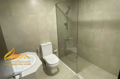 شقة - 2 غرف نوم - 3 حمامات للايجار في قرية الاميرة - الياسمين - عجمان