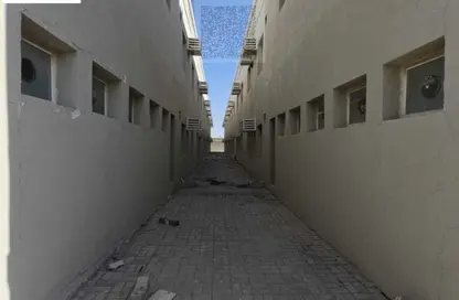 Compound - 7+ Bedrooms - 7+ Bathrooms for rent in Ali Mousa Building - Al Sajaa Industrial - Al Sajaa - Sharjah