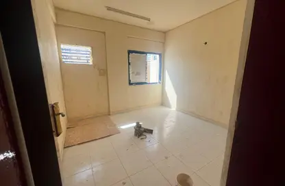 Apartment - 1 Bedroom - 1 Bathroom for rent in Al Butina 9 Building - Al Butina - Sharjah