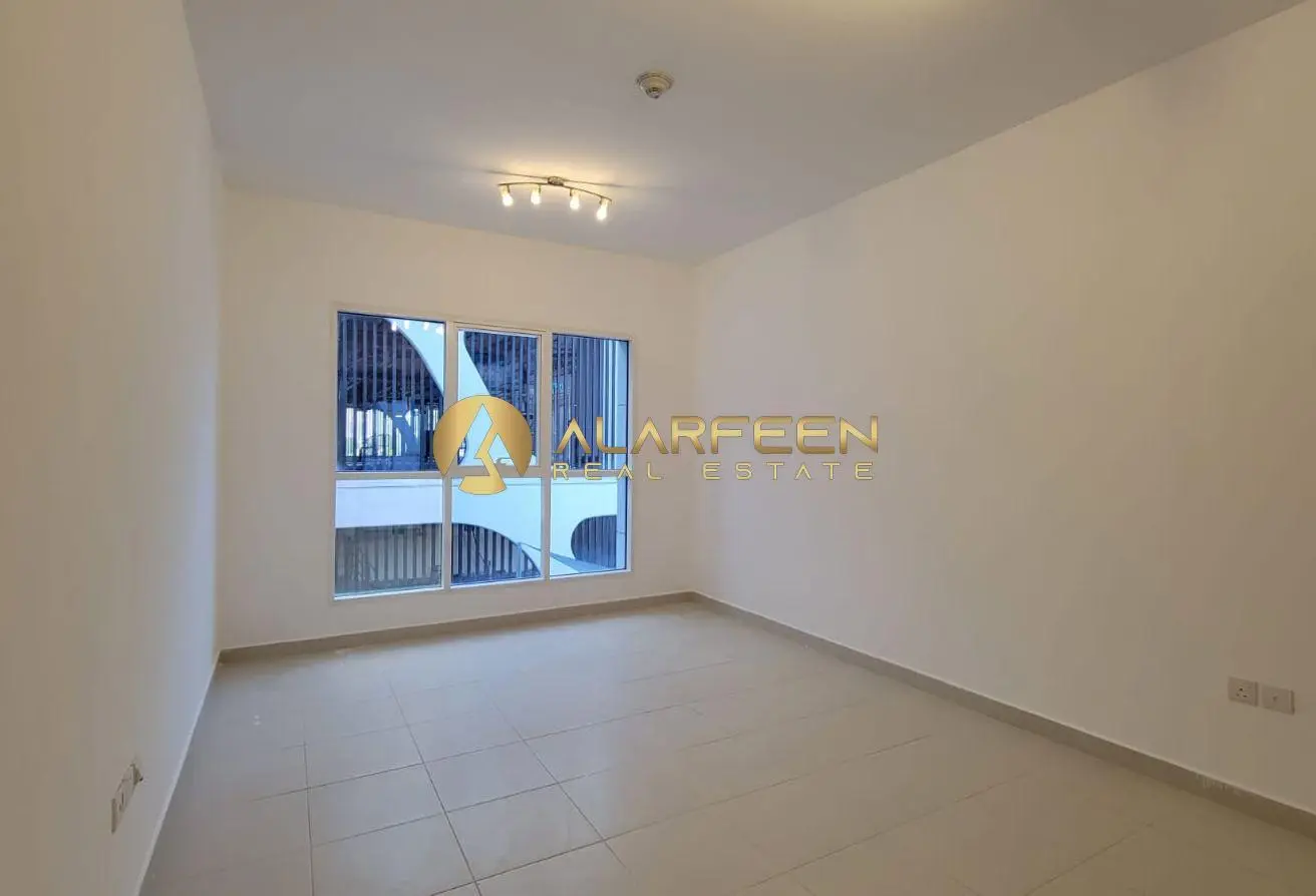 83641834 - Property Main Image