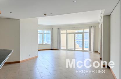 Apartment - 3 Bedrooms - 3 Bathrooms for rent in Al Das - Shoreline Apartments - Palm Jumeirah - Dubai