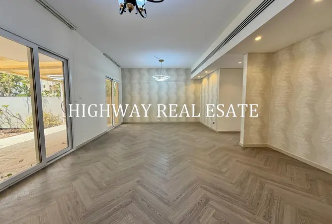 155521786 - Property Image 2