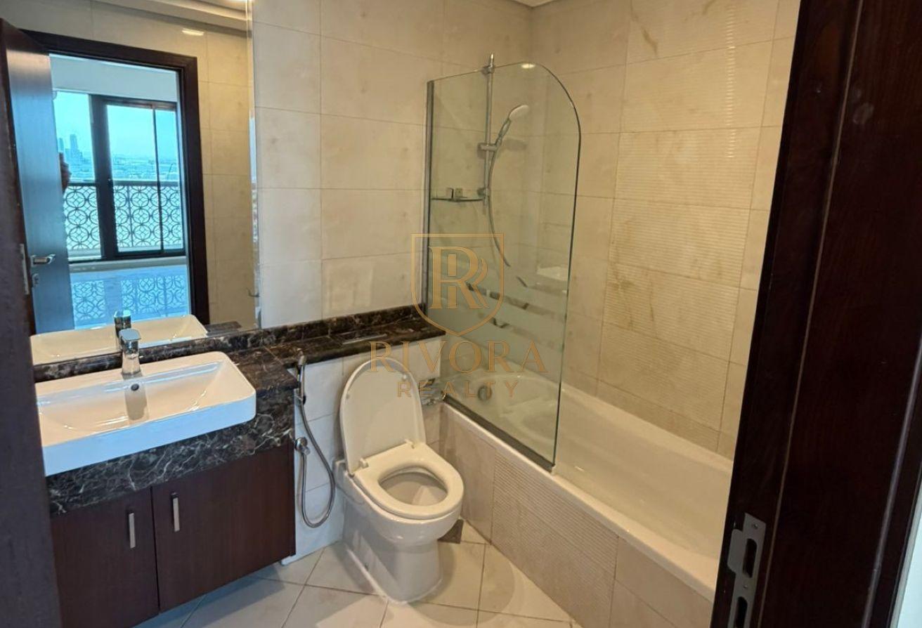 2BHK | SPACIOUS | HUGE BALCONY photo 20