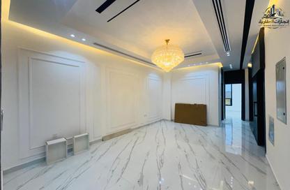 Villa - 5 - 7 for sale in Al Zaheya Gardens - Al Zahya - Ajman Villa - 5 - 7 for sale in Al Zaheya Gardens - Al Zahya - Ajman