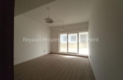 Apartment - 2 - 2 for rent in Zabeel Tower - Sheikh Zayed Road - Dubai