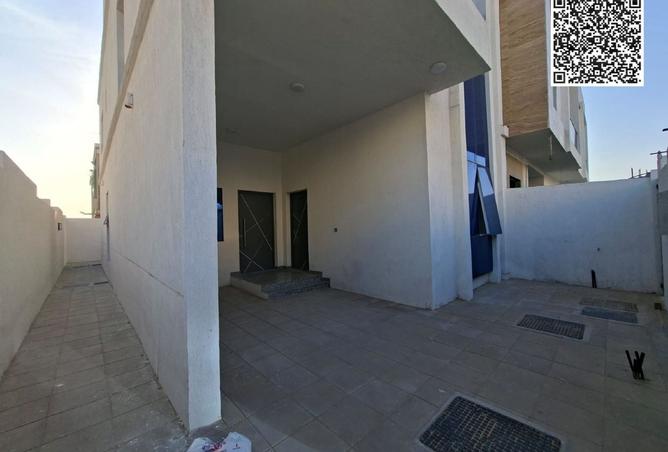 127920121 - Property Image 2