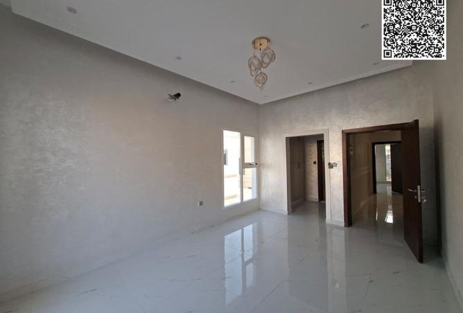 127920121 - Property Image 3