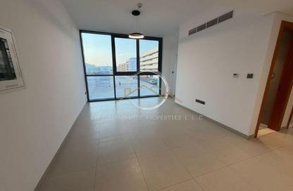 Apartment - 1 Bedroom - 2 Bathrooms for rent in Al Muraqqabat Residence Block G - Al Muraqqabat - Deira - Dubai Apartment - 1 Bedroom - 2 Bathrooms for rent in Al Muraqqabat Residence Block G - Al Muraqqabat - Deira - Dubai
