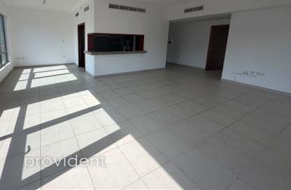 Apartment - 1 - 2 for rent in South Ridge 5 - South Ridge - Downtown Dubai - Dubai