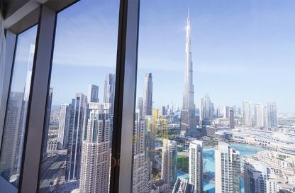 Apartment - 3 Bedrooms - 5 Bathrooms for rent in Vida Residence Downtown - Downtown Dubai - Dubai