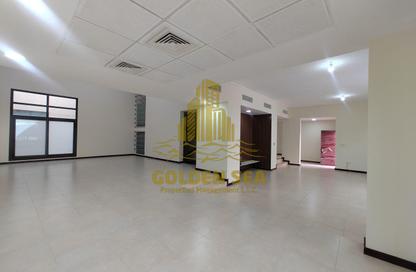 Villa - 5 Bedrooms - 6 Bathrooms for rent in Al Bateen Park - Al Khaleej Al Arabi Street - Al Bateen - Abu Dhabi Villa - 5 Bedrooms - 6 Bathrooms for rent in Al Bateen Park - Al Khaleej Al Arabi Street - Al Bateen - Abu Dhabi