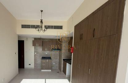 Apartment - Studio - 1 Bathroom for rent in Rose Building - Al Jaddaf - Dubai Apartment - Studio - 1 Bathroom for rent in Rose Building - Al Jaddaf - Dubai