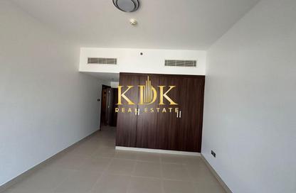 Apartment - 1 Bedroom - 2 Bathrooms for rent in Jeewar - District 11 - Jumeirah Village Circle - Dubai