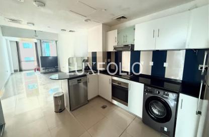 Apartment - 3 Bedrooms - 4 Bathrooms for rent in Ocean Heights - Dubai Marina - Dubai