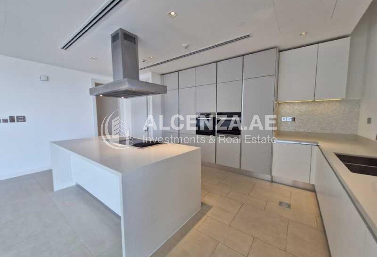 SPACIOUS | SEMI FURNISHED | COMMUNITY VIEW photo 6
