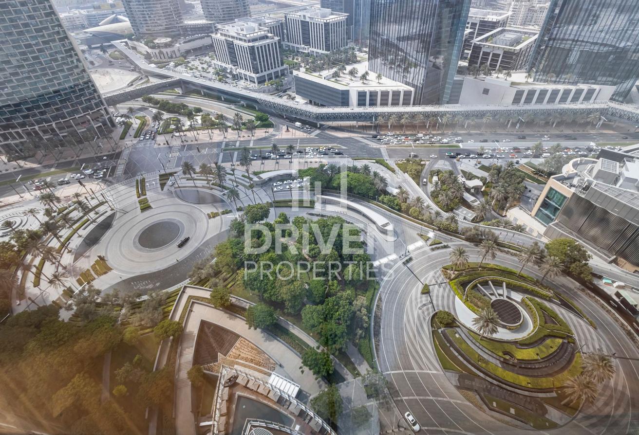 Huge Layout | Ready to Move in | Cityscape View photo 2