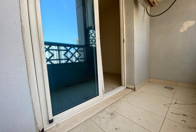 128373842 - Property Main Image