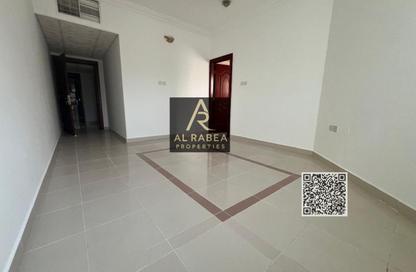 Apartment - 2 Bedrooms - 3 Bathrooms for rent in Cornish Tower - Al Rumaila - Ajman