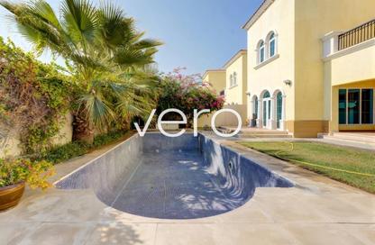 Villa - 3 - 4 for rent in District 7 - Jumeirah Park - Dubai