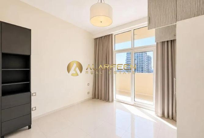 142852205 - Property Image 3
