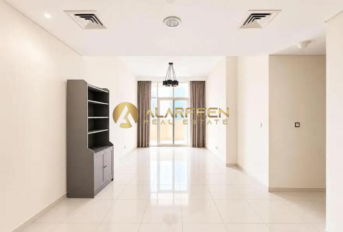 142852205 - Property Main Image