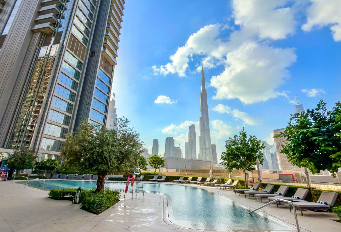 BRIGHT | STYLISH 1BR| SKYLINE VIEWS| HIGH FLOOR