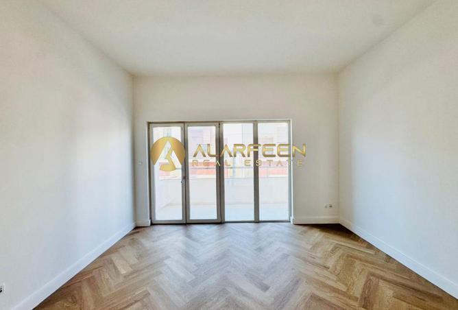 56948269 - Property Image 3