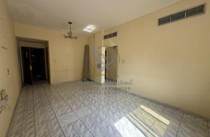 Apartment - 1 - 2 for rent in Al Mahatta - Al Qasimia - Sharjah Apartment - 1 - 2 for rent in Al Mahatta - Al Qasimia - Sharjah