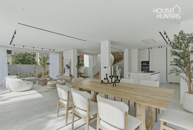 78993903 - Property Image 2