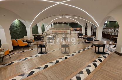 Retail - Studio - 2 Bathrooms for rent in Al Fattan Marine Tower - Al Fattan Marine Towers - Jumeirah Beach Residence - Dubai