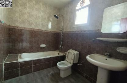 Villa - 4 - 6 for rent in Al Raqaib 1 - Al Raqaib - Ajman