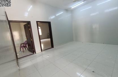 Villa - 4 - 6 for rent in Al Raqaib 1 - Al Raqaib - Ajman