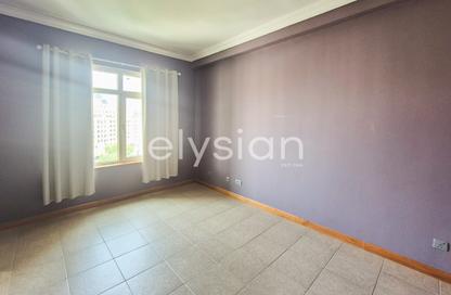 Apartment - 1 - 2 for rent in Al Sarrood - Shoreline Apartments - Palm Jumeirah - Dubai